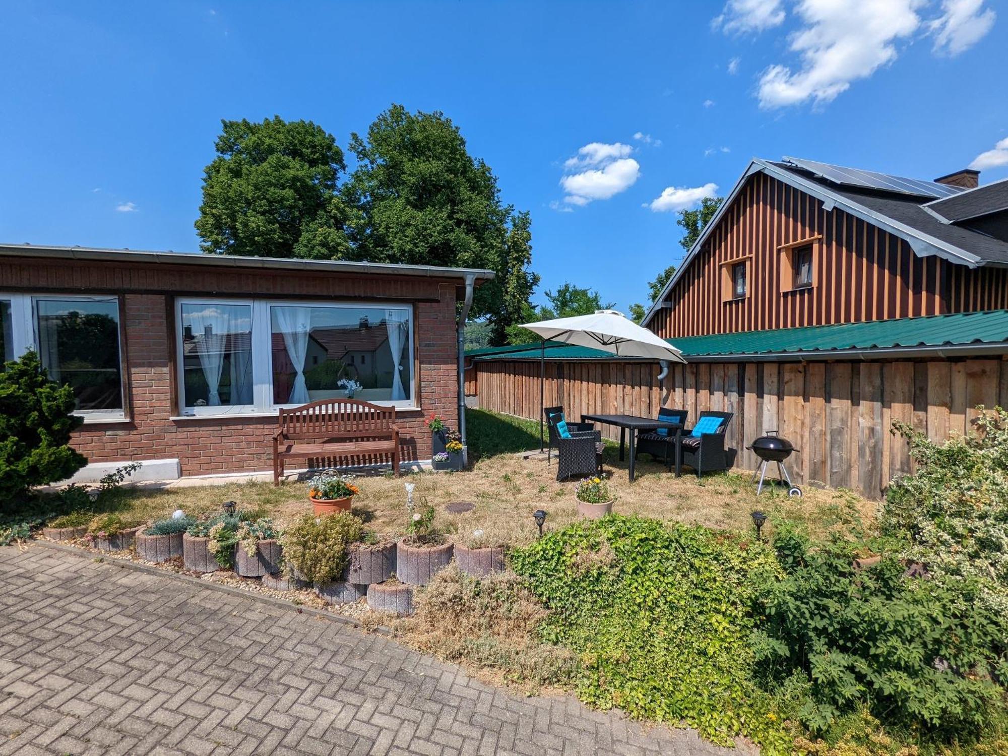 W4 - Urlaubsmagie- Pool, Terrasse, Barbecue Daire Lichtenhain  Dış mekan fotoğraf